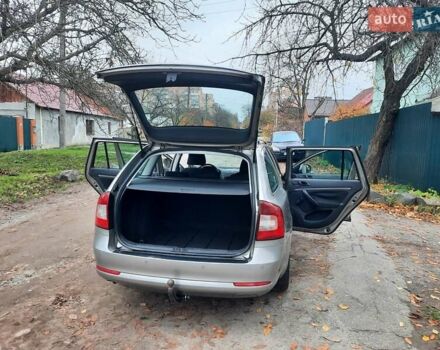 Серый Шкода Октавия, объемом двигателя 1.6 л и пробегом 250 тыс. км за 7550 $, фото 63 на Automoto.ua