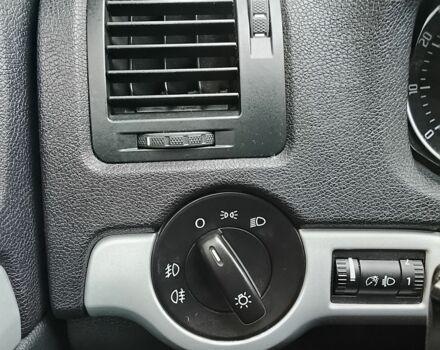 Сірий Шкода Октавія, об'ємом двигуна 0 л та пробігом 205 тис. км за 7100 $, фото 12 на Automoto.ua