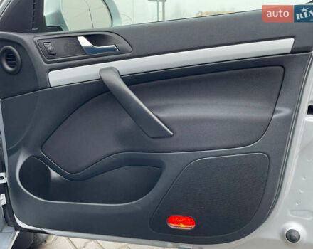 Серый Шкода Октавия, объемом двигателя 1.6 л и пробегом 226 тыс. км за 8999 $, фото 21 на Automoto.ua