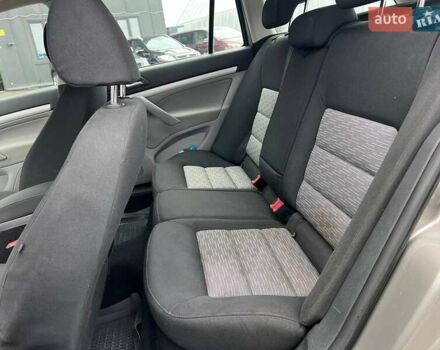 Серый Шкода Октавия, объемом двигателя 1.6 л и пробегом 245 тыс. км за 7500 $, фото 31 на Automoto.ua