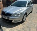 Сірий Шкода Октавія, об'ємом двигуна 1.6 л та пробігом 320 тис. км за 11000 $, фото 1 на Automoto.ua
