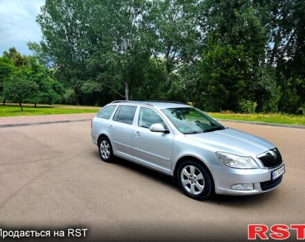 Серый Шкода Октавия, объемом двигателя 1.6 л и пробегом 200 тыс. км за 8350 $, фото 2 на Automoto.ua