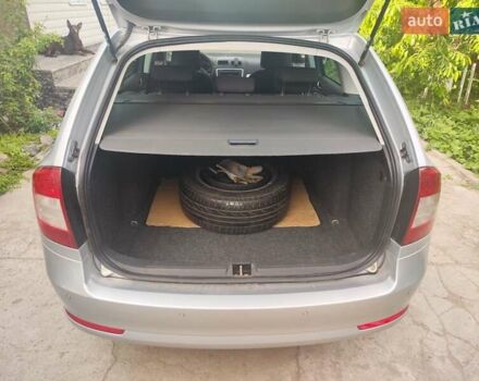 Серый Шкода Октавия, объемом двигателя 1.6 л и пробегом 200 тыс. км за 7650 $, фото 6 на Automoto.ua