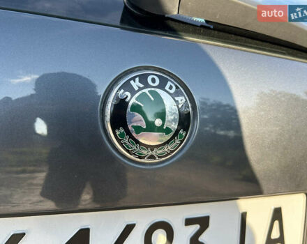 Серый Шкода Октавия, объемом двигателя 1.8 л и пробегом 221 тыс. км за 6900 $, фото 92 на Automoto.ua