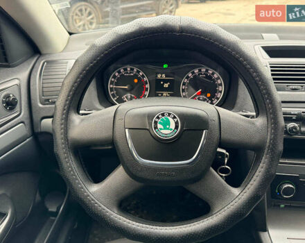 Сірий Шкода Октавія, об'ємом двигуна 1.6 л та пробігом 307 тис. км за 5940 $, фото 26 на Automoto.ua