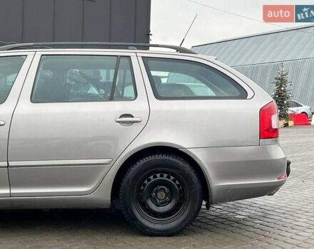 Серый Шкода Октавия, объемом двигателя 1.6 л и пробегом 245 тыс. км за 7500 $, фото 3 на Automoto.ua