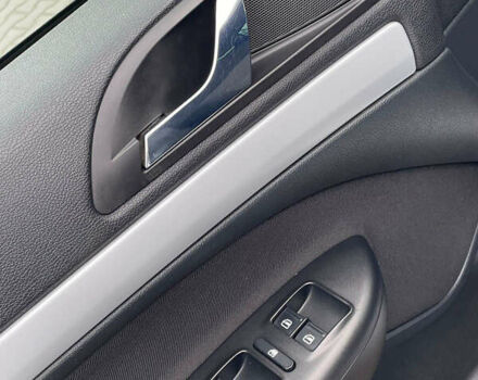 Серый Шкода Октавия, объемом двигателя 1.6 л и пробегом 229 тыс. км за 9499 $, фото 93 на Automoto.ua