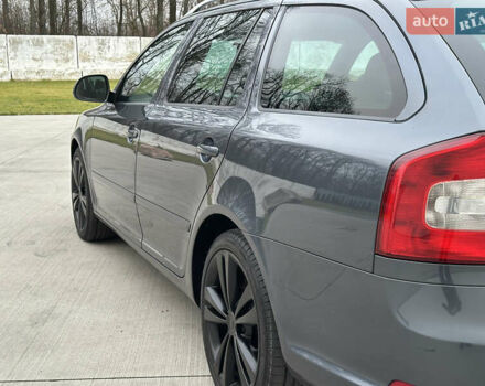 Серый Шкода Октавия, объемом двигателя 2 л и пробегом 260 тыс. км за 10500 $, фото 14 на Automoto.ua