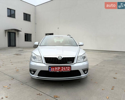 Серый Шкода Октавия, объемом двигателя 2 л и пробегом 185 тыс. км за 10700 $, фото 1 на Automoto.ua