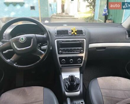 Сірий Шкода Октавія, об'ємом двигуна 1.39 л та пробігом 236 тис. км за 6400 $, фото 11 на Automoto.ua