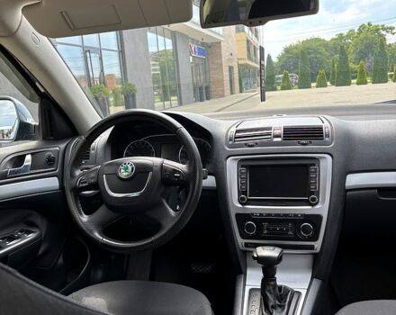 Серый Шкода Октавия, объемом двигателя 1.6 л и пробегом 355 тыс. км за 6500 $, фото 3 на Automoto.ua