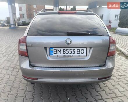 Серый Шкода Октавия, объемом двигателя 1.6 л и пробегом 260 тыс. км за 8400 $, фото 1 на Automoto.ua