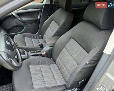 Серый Шкода Октавия, объемом двигателя 1.8 л и пробегом 226 тыс. км за 6400 $, фото 13 на Automoto.ua