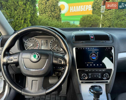 Серый Шкода Октавия, объемом двигателя 2 л и пробегом 290 тыс. км за 8800 $, фото 29 на Automoto.ua