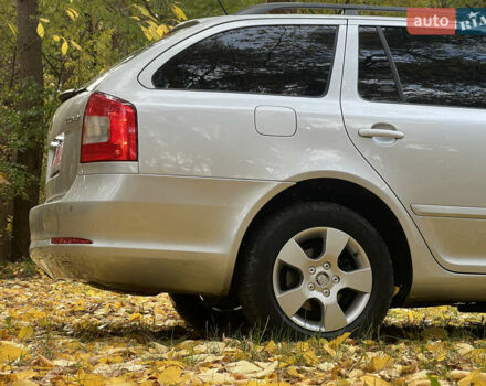 Шкода Октавия 2010 в Ровно на Automoto.ua Серый Шкода Октавия, объемом двигателя 1.4 л и пробегом 208 тыс. км за 6450 $, фото 12 на Automoto.ua