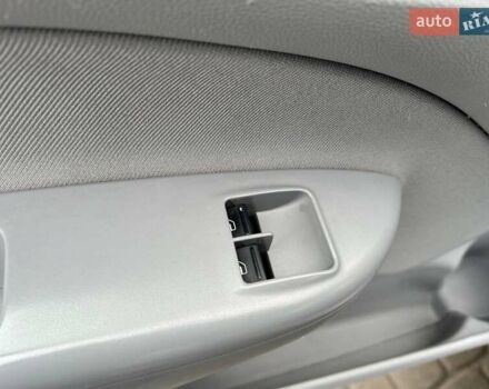 Серый Шкода Октавия, объемом двигателя 1.6 л и пробегом 245 тыс. км за 7500 $, фото 15 на Automoto.ua