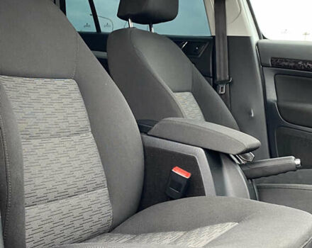 Серый Шкода Октавия, объемом двигателя 2 л и пробегом 273 тыс. км за 8200 $, фото 65 на Automoto.ua