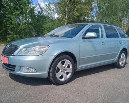 Серый Шкода Октавия, объемом двигателя 0 л и пробегом 229 тыс. км за 8499 $, фото 1 на Automoto.ua