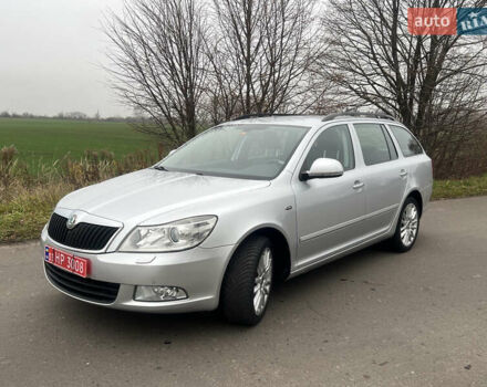 Серый Шкода Октавия, объемом двигателя 2 л и пробегом 255 тыс. км за 10700 $, фото 2 на Automoto.ua