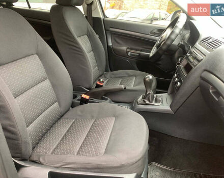 Сірий Шкода Октавія, об'ємом двигуна 1.6 л та пробігом 307 тис. км за 7190 $, фото 17 на Automoto.ua