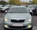 Серый Шкода Октавия, объемом двигателя 1.6 л и пробегом 251 тыс. км за 7800 $, фото 1 на Automoto.ua