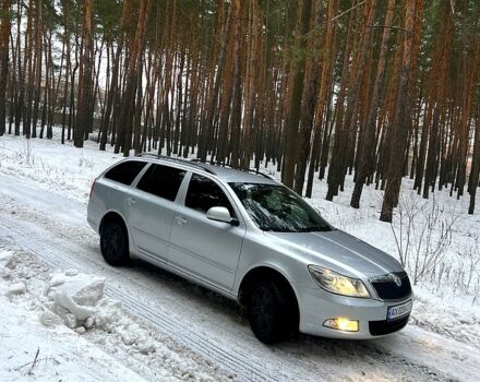 Серый Шкода Октавия, объемом двигателя 1.8 л и пробегом 200 тыс. км за 7400 $, фото 1 на Automoto.ua