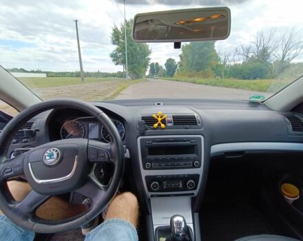 Серый Шкода Октавия, объемом двигателя 1.6 л и пробегом 327 тыс. км за 6800 $, фото 6 на Automoto.ua