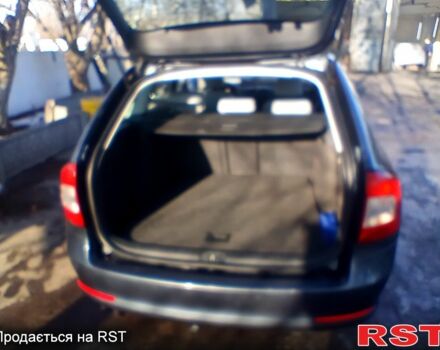Серый Шкода Октавия, объемом двигателя 1.8 л и пробегом 300 тыс. км за 10500 $, фото 4 на Automoto.ua