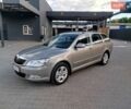 Серый Шкода Октавия, объемом двигателя 1.6 л и пробегом 245 тыс. км за 7800 $, фото 1 на Automoto.ua