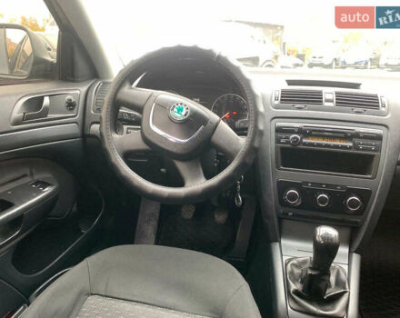 Сірий Шкода Октавія, об'ємом двигуна 1.6 л та пробігом 307 тис. км за 7190 $, фото 19 на Automoto.ua