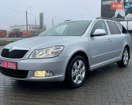 Серый Шкода Октавия, объемом двигателя 1.6 л и пробегом 229 тыс. км за 8999 $, фото 135 на Automoto.ua