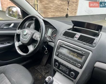Серый Шкода Октавия, объемом двигателя 1.4 л и пробегом 154 тыс. км за 6100 $, фото 27 на Automoto.ua