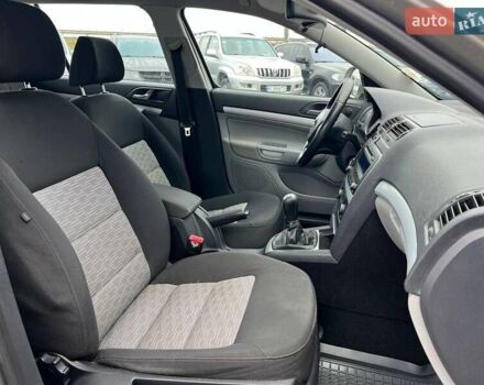 Серый Шкода Октавия, объемом двигателя 1.6 л и пробегом 245 тыс. км за 7500 $, фото 33 на Automoto.ua