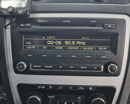 Сірий Шкода Октавія, об'ємом двигуна 1.6 л та пробігом 320 тис. км за 7250 $, фото 7 на Automoto.ua