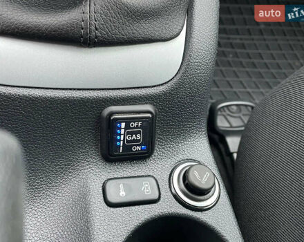 Серый Шкода Октавия, объемом двигателя 1.6 л и пробегом 229 тыс. км за 8999 $, фото 80 на Automoto.ua