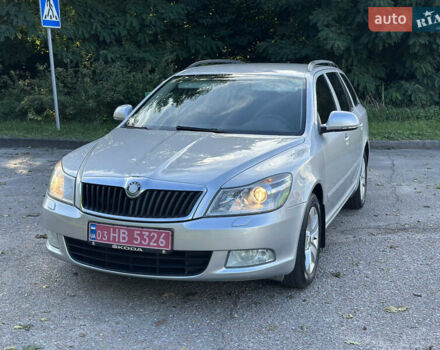 Серый Шкода Октавия, объемом двигателя 1.8 л и пробегом 243 тыс. км за 6250 $, фото 1 на Automoto.ua