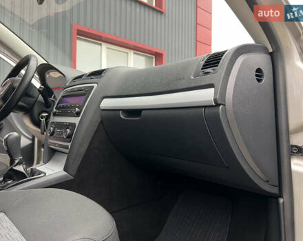 Сірий Шкода Октавія, об'ємом двигуна 1.6 л та пробігом 188 тис. км за 9200 $, фото 74 на Automoto.ua