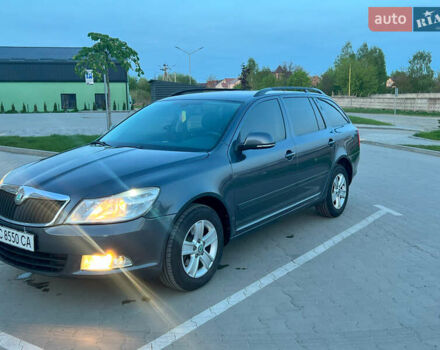Серый Шкода Октавия, объемом двигателя 1.6 л и пробегом 276 тыс. км за 7200 $, фото 2 на Automoto.ua
