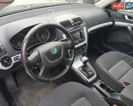 Сірий Шкода Октавія, об'ємом двигуна 1.2 л та пробігом 176 тис. км за 6140 $, фото 2 на Automoto.ua