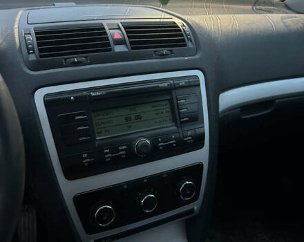 Сірий Шкода Октавія, об'ємом двигуна 1.6 л та пробігом 295 тис. км за 7100 $, фото 13 на Automoto.ua