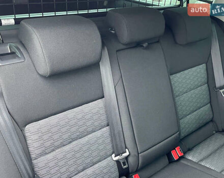 Серый Шкода Октавия, объемом двигателя 1.6 л и пробегом 229 тыс. км за 9499 $, фото 138 на Automoto.ua