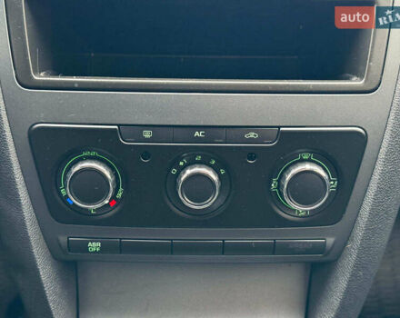 Сірий Шкода Октавія, об'ємом двигуна 1.6 л та пробігом 307 тис. км за 5940 $, фото 29 на Automoto.ua