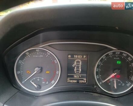 Серый Шкода Октавия, объемом двигателя 1.2 л и пробегом 220 тыс. км за 8300 $, фото 8 на Automoto.ua