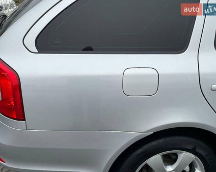 Серый Шкода Октавия, объемом двигателя 1.6 л и пробегом 229 тыс. км за 8999 $, фото 104 на Automoto.ua