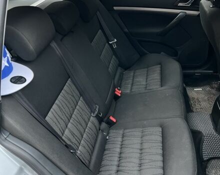 Серый Шкода Октавия, объемом двигателя 1.6 л и пробегом 352 тыс. км за 7200 $, фото 5 на Automoto.ua