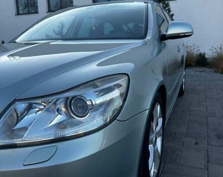 Серый Шкода Октавия, объемом двигателя 1.8 л и пробегом 183 тыс. км за 8800 $, фото 1 на Automoto.ua