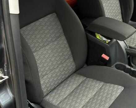 Серый Шкода Октавия, объемом двигателя 1.2 л и пробегом 301 тыс. км за 5800 $, фото 10 на Automoto.ua