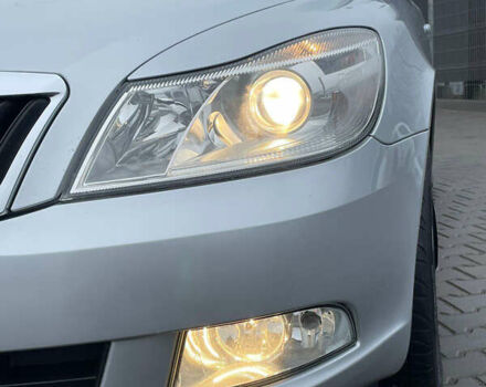 Серый Шкода Октавия, объемом двигателя 1.6 л и пробегом 226 тыс. км за 8999 $, фото 174 на Automoto.ua