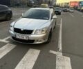 Сірий Шкода Октавія, об'ємом двигуна 1.6 л та пробігом 135 тис. км за 7400 $, фото 1 на Automoto.ua
