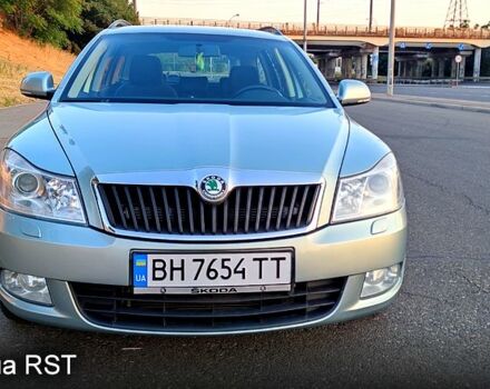 Серый Шкода Октавия, объемом двигателя 1.8 л и пробегом 197 тыс. км за 9300 $, фото 1 на Automoto.ua